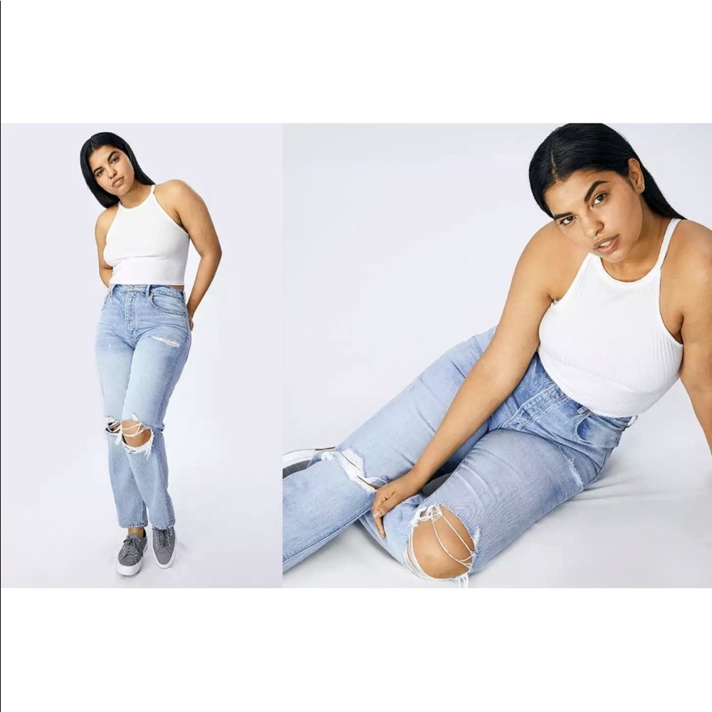 American Eagle 90’s Jeans